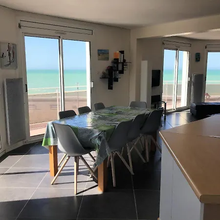 Apartment En *